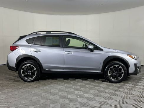 Used 2023 Subaru Crosstrek 2.0i Premium AWD/4WD image 5
