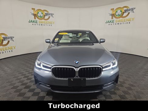 Used 2022 BMW 530i xDrive 530i xDrive w/ Executive Package image 2