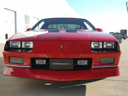 Used 1987 Chevrolet Camaro IROC-Z image 25