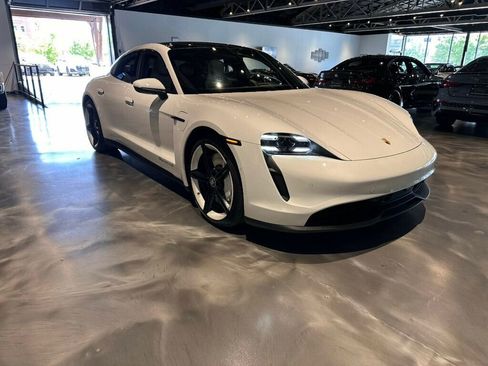 Used 2020 Porsche Taycan 4S image 7