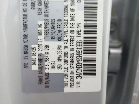 New 2025 MAZDA CX-30 AWD 2.5 S w/ Select Sport Pkg image 31