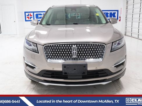 Used 2019 Lincoln MKC Reserve w/ MKC Technology Package FWD image 2