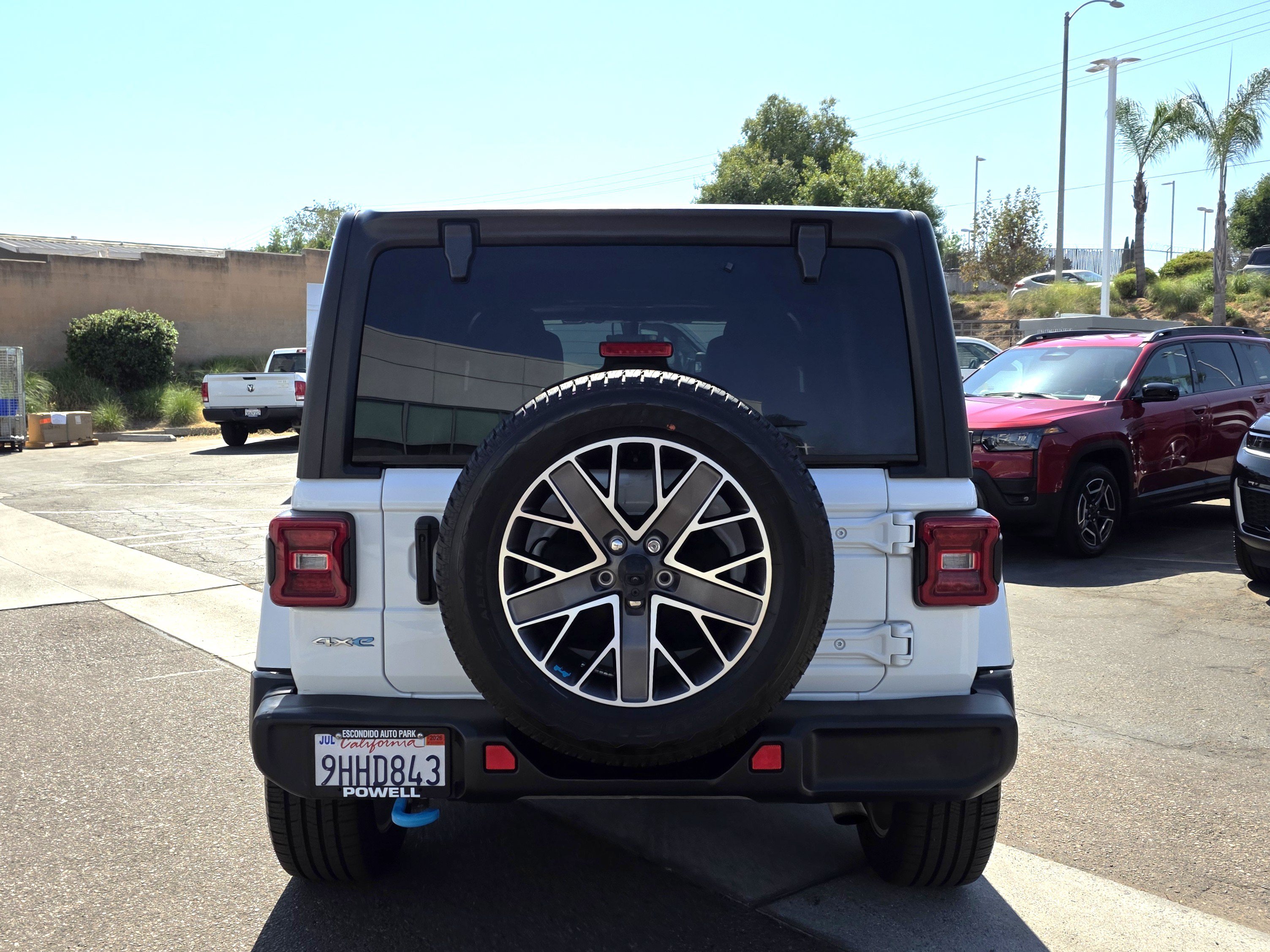 Certified 2023 Jeep Wrangler Unlimited Sahara AWD/4WD image 4