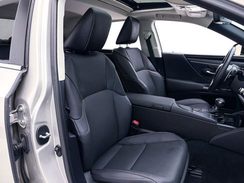 Used 2022 Lexus ES 350 w/ Premium Package image 38