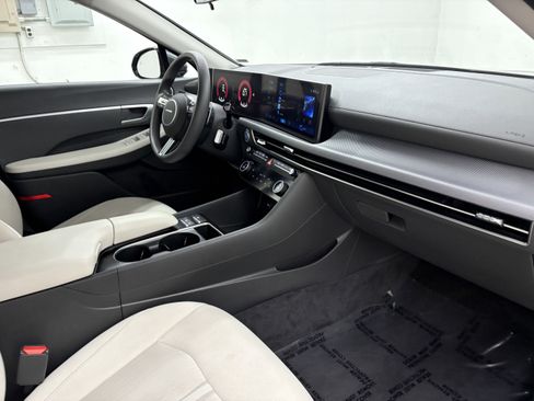 Used 2025 Hyundai Sonata SEL image 20