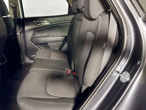 Used 2024 Kia Sportage LX image 19