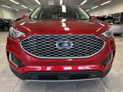 Used 2023 Ford Edge SEL w/ Convenience Package image 19