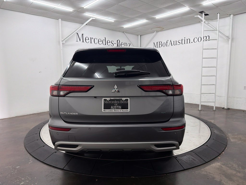 Used 2022 Mitsubishi Outlander SE FWD image 6