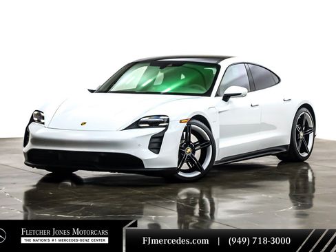 Used 2024 Porsche Taycan GTS image 1