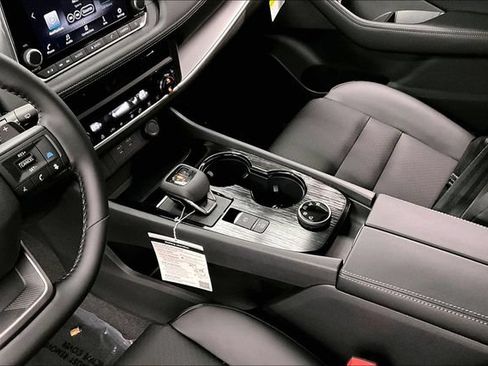 New 2026 Nissan Rogue Dark Armor AWD/4WD image 8