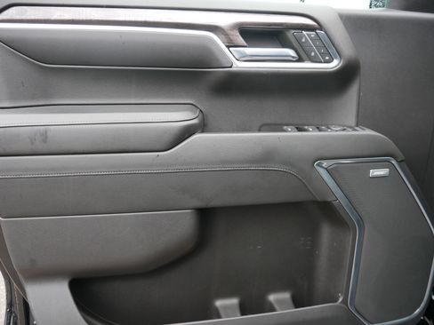 Used 2022 Chevrolet Silverado 1500 LTZ w/ LTZ Premium Package image 14