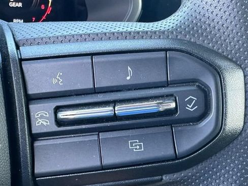 Used 2025 Chevrolet Colorado W/T RWD image 19