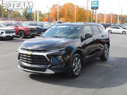 Certified 2023 Chevrolet Blazer LT w/ Convenience Package image 8