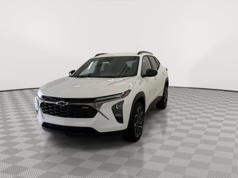 New 2026 Chevrolet Trax RS w/ Driver Confidence Package FWD image 8