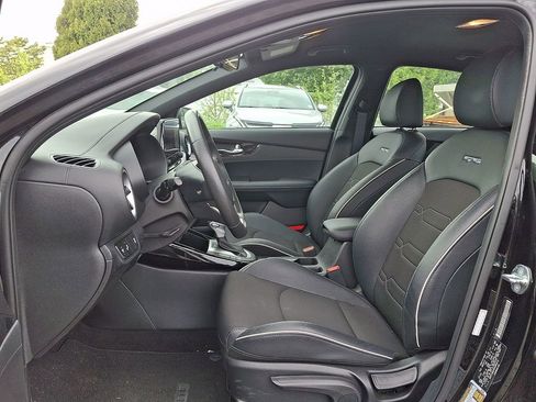 Certified 2023 Kia Forte GT-Line w/ GT-Line Technology Package FWD image 14