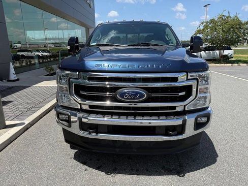 Used 2020 Ford F250 Lariat w/ Lariat Value Package AWD/4WD image 3