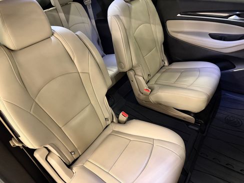 Used 2019 Buick Enclave Essence AWD/4WD image 40