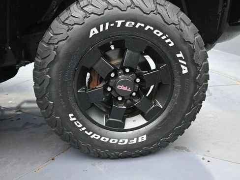 Used 2008 Toyota FJ Cruiser 4WD image 28