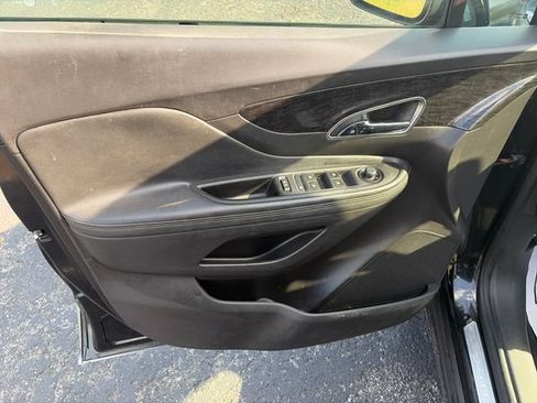 Used 2016 Buick Encore Convenience FWD image 10