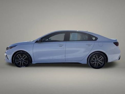 Used 2023 Kia Forte GT-Line w/ GT-Line Premium Package image 2