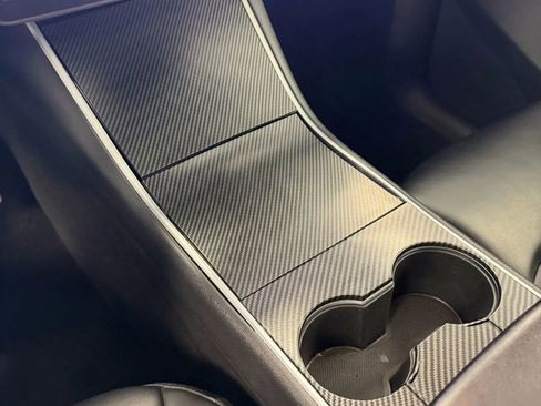 Used 2020 Tesla Model Y Long Range image 25