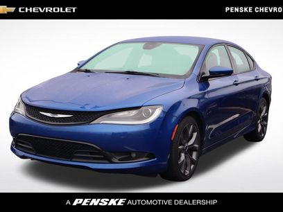 Used 2016 Chrysler 200 S w/ Comfort Group