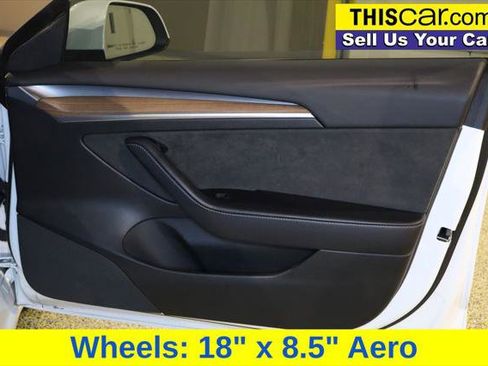 Used 2022 Tesla Model 3 Long Range image 26