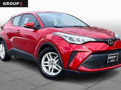 Certified 2020 Toyota C-HR LE image 2