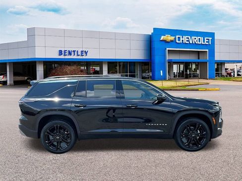 New 2026 Chevrolet Traverse LT w/ Enhanced Driving Package image 6