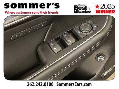 Used 2023 Buick Envision Avenir AWD/4WD image 11