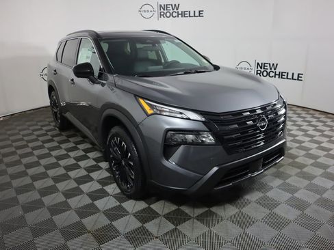 New 2026 Nissan Rogue Dark Armor image 3