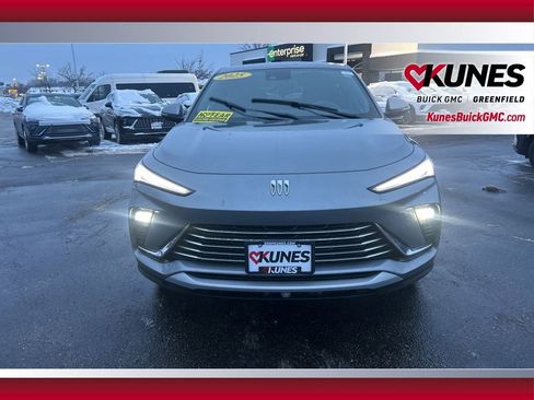 Used 2025 Buick Envista Preferred image 14