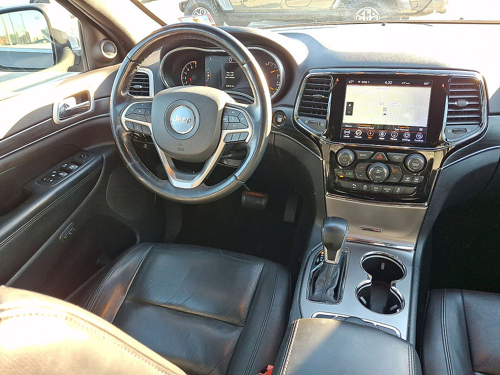 Used 2020 Jeep Grand Cherokee Limited AWD/4WD image 15
