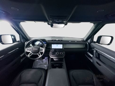 Used 2023 Land Rover Defender 110 SE AWD/4WD image 29