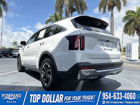 Used 2026 Kia Sorento S w/ S Panoramic Sunroof Package FWD image 21