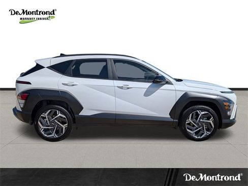New 2026 Hyundai Kona SEL Premium image 4