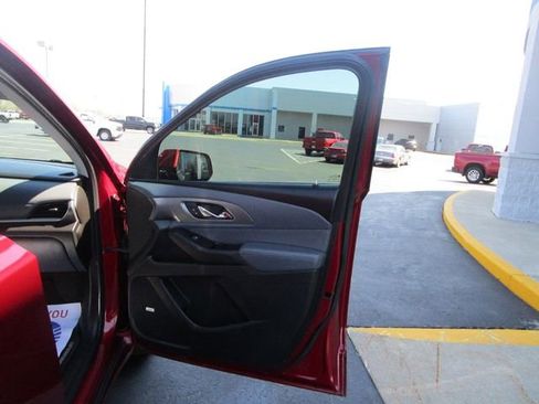 Used 2019 Chevrolet Traverse Premier w/ Driver Confidence II Package image 24