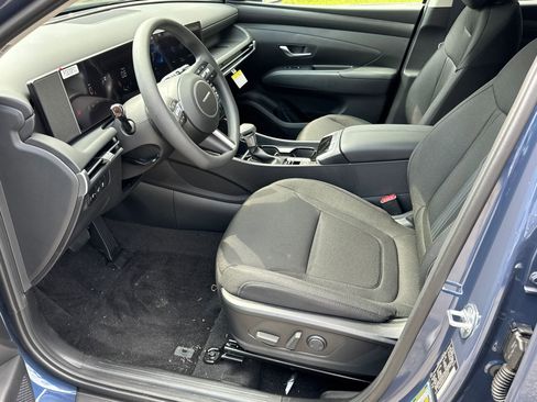 Certified 2025 Hyundai Tucson SEL image 9