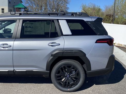 New 2026 Subaru Outback Limited XT AWD/4WD image 4