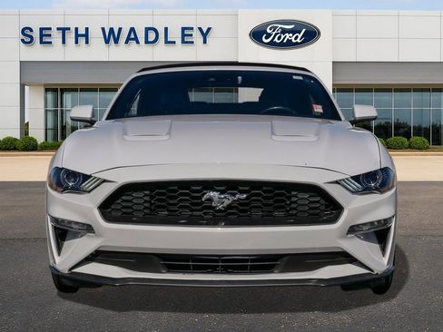 Used 2022 Ford Mustang Premium image 2