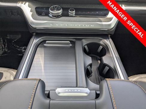 New 2025 Ford Expedition Tremor image 14