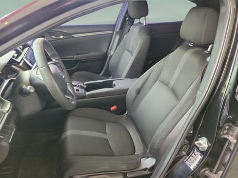 Used 2018 Honda Civic EX image 9