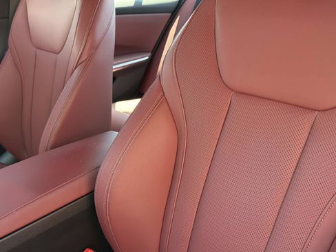 Certified 2025 BMW 330i Sedan RWD image 20