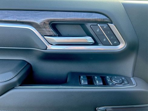 New 2025 Chevrolet Silverado 3500 LTZ w/ LTZ Plus Package image 20