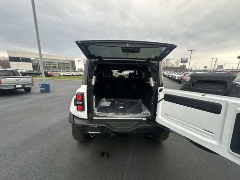 New 2026 Ford Bronco Raptor image 29