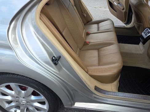 Used 2007 Mercedes-Benz S 550 4MATIC image 44