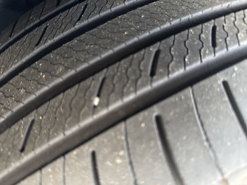 Used 2020 Toyota Highlander XLE image 10