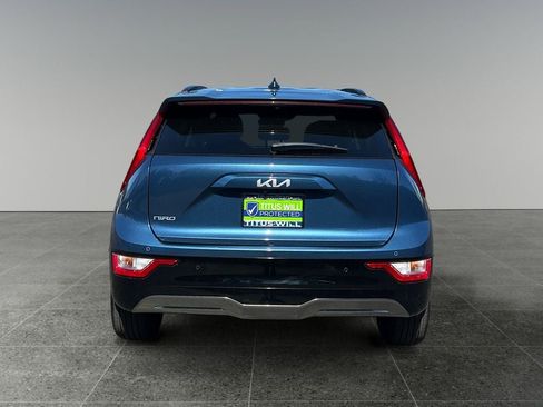 Used 2025 Kia Niro Wind w/ Wind Preserve Package FWD image 6