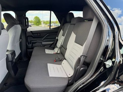 Certified 2025 Toyota 4Runner TRD Sport AWD/4WD image 15