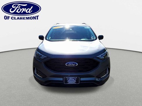 Used 2024 Ford Edge SEL w/ Sport Appearance Package AWD/4WD image 3
